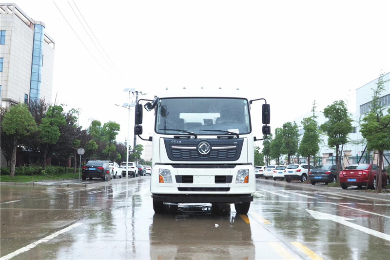 東風(fēng)天龍后八輪20噸噴霧車，國(guó)六綠化噴灑車