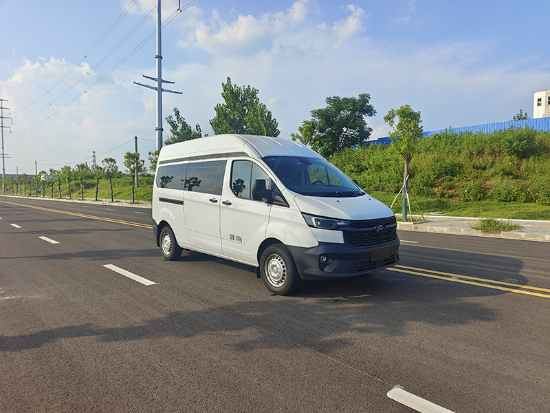 福特新全順汽油（中軸中頂）殯葬服務(wù)車