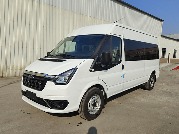 福特新時(shí)代自動(dòng)擋殯葬服務(wù)車