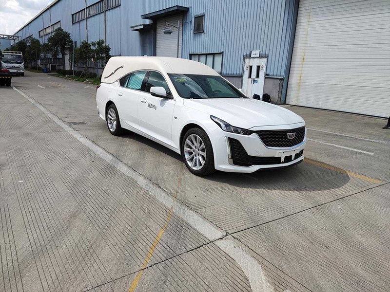 凱迪拉克殯儀車