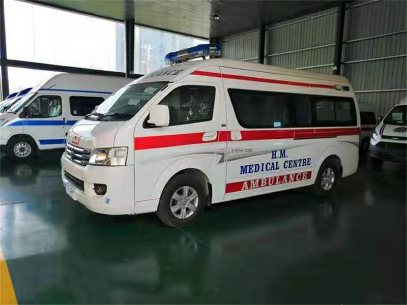 福田G9救護(hù)車（轉(zhuǎn)運(yùn)型、監(jiān)護(hù)型）汽油版